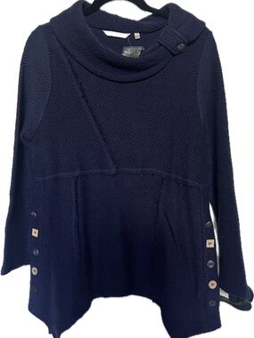 Soft Surroundings Navy Textured Button-Accent Knit Tunic